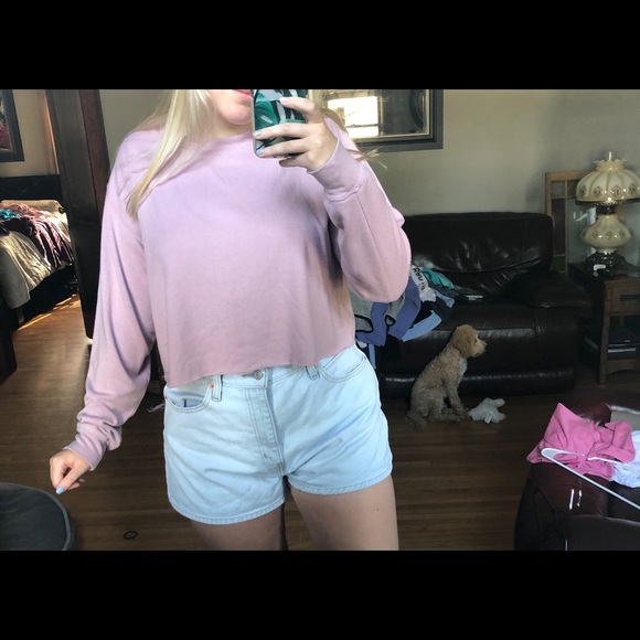 Brandy Melville cropped sweater - Picture 2 of 2